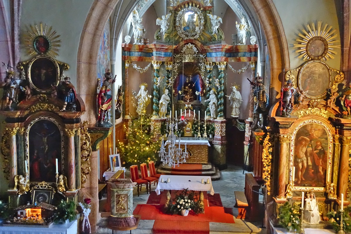 Unsere Wallfahrtskirche Maria Dornach erstrahlt zu Weihnachten in barocker Pracht