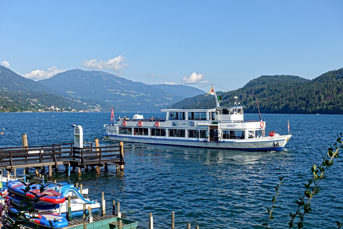 Worthwhile excursion destinations with a southern flair: Lake Ossiach and Lake Millstatt - © Almchalet Goldbergleiten