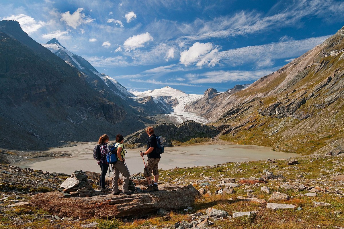 Sentiero Alpe-Adria sul Grossglockner con il ghiacciaio Pasterze
