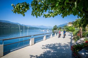 Mediterreanes Feeling - die Seepromenade am Millstätter See - © Gert Perauer / Kärnten Werbung